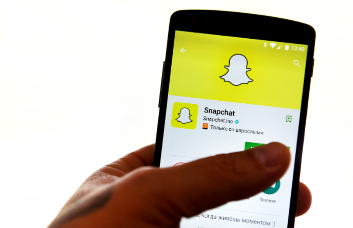 Does Snapchat Send Unwanted Text Messages? This Lawsuit Says It Does